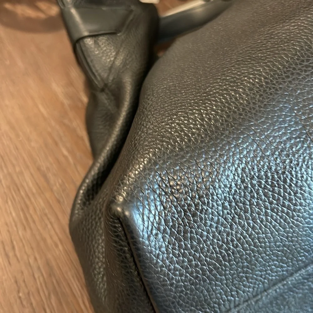 Michael Kors, black, leather, slouchy, convertible, tote, medium